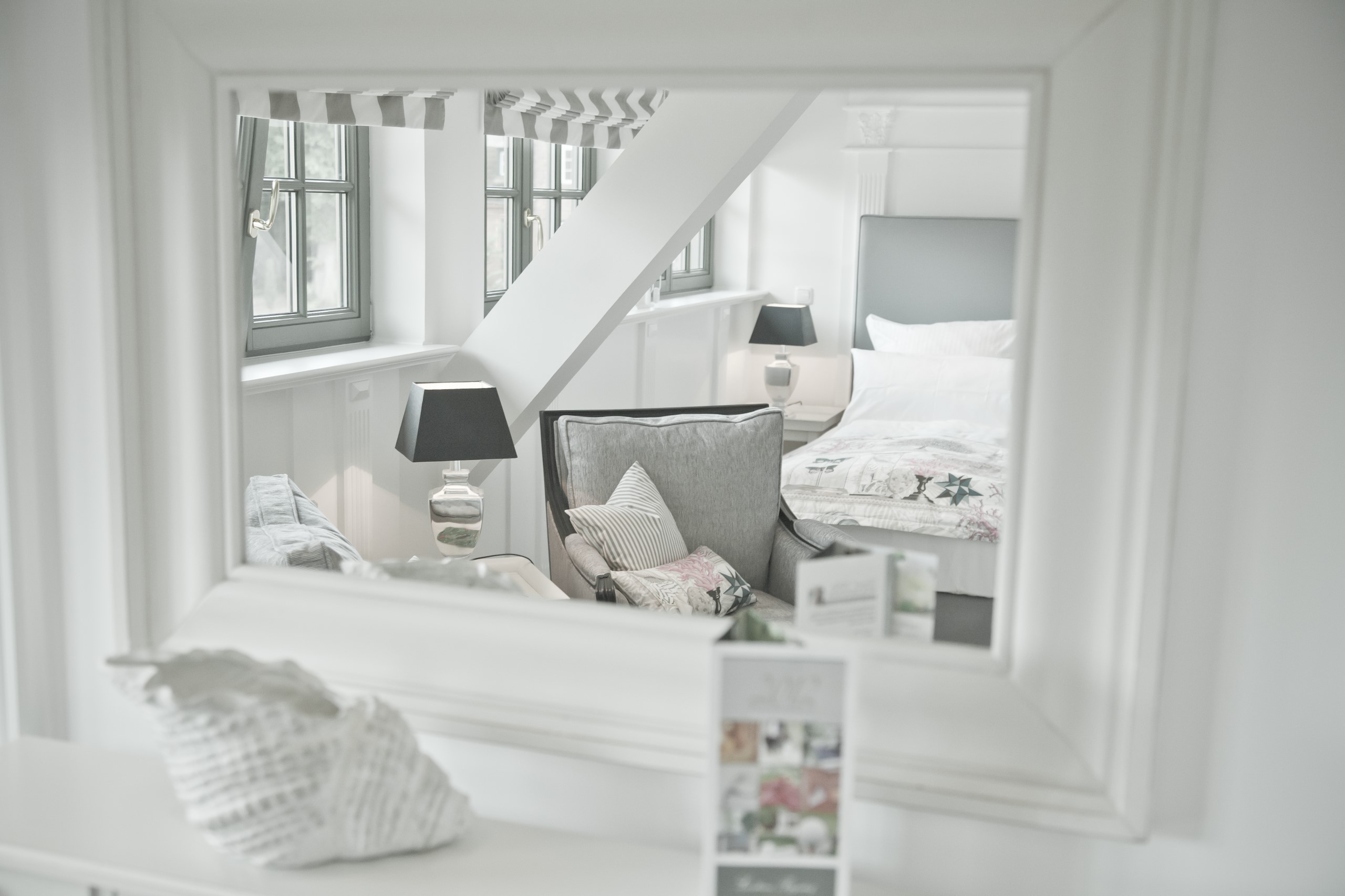 Wassermannzimmer Spiegel